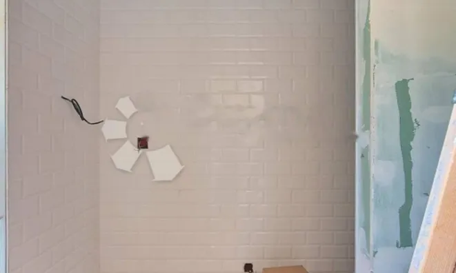 Недвижимость Трёхкомнатная квартира, Центр: 6