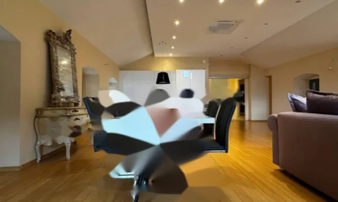 Недвижимость Четырехкомнатная квартира в Центре: 4