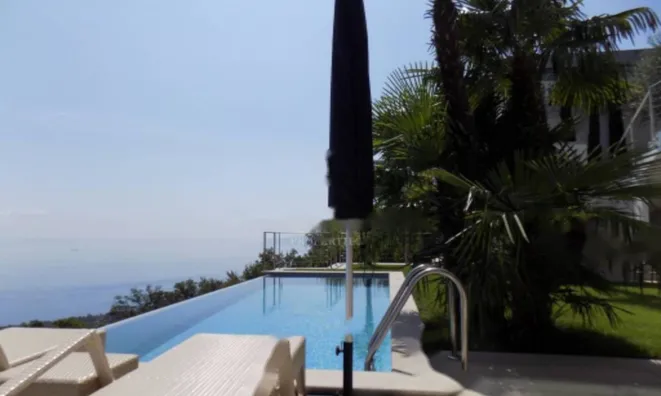 Недвижимость Новый дом в центре Опатии: 2