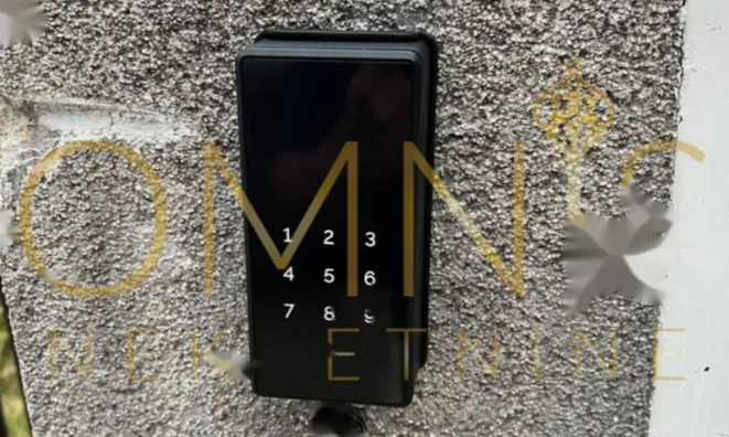 Недвижимость Однокомнатная квартира в центре: 23