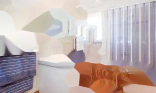 Недвижимость Четырехкомнатная квартира в центре: 9