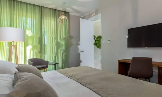 Недвижимость Семейная вилла 4 м², новая: 8