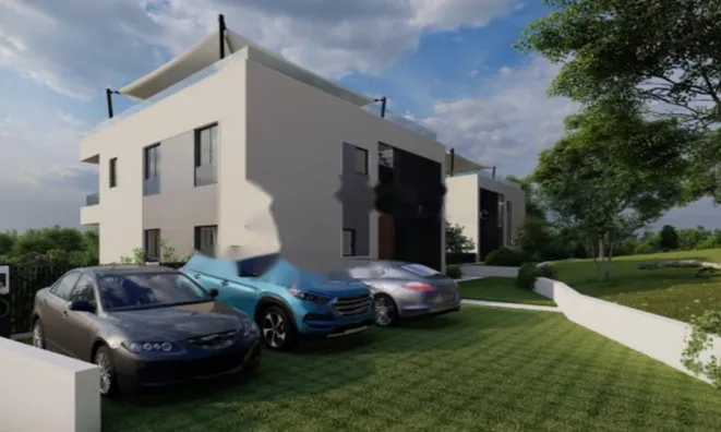 Недвижимость Четырехкомнатная квартира центр: 3