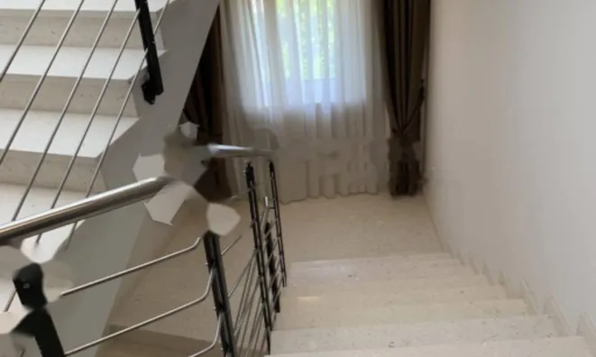 Недвижимость Новый дом 640 м² в Центре: 13