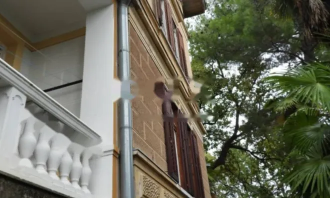 Недвижимость Четырехкомнатная квартира в центре, Опатия: 17