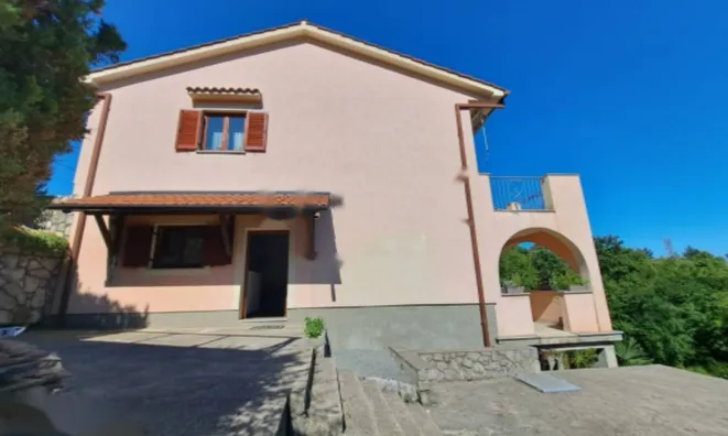 Недвижимость Семейный дом 400 м², Центр, Опатия: 3