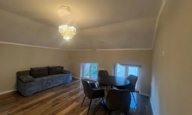 Недвижимость Четырехкомнатная квартира, Центр, Опатия: 9