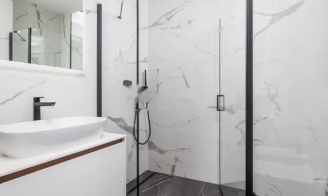 Недвижимость Четырёхкомнатная квартира, центр: 11