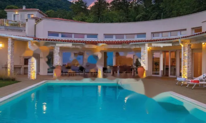 Недвижимость Семейная вилла 4 м², Запад, Опатия: 2