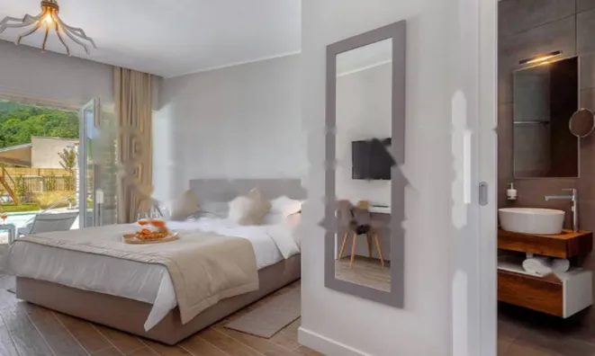 Недвижимость Семейная вилла 4 м², Запад, Опатия: 4