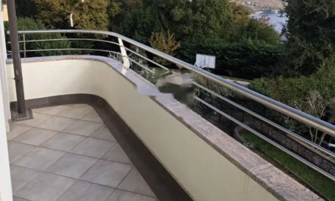 Недвижимость Четырехкомнатная квартира Центр: 5