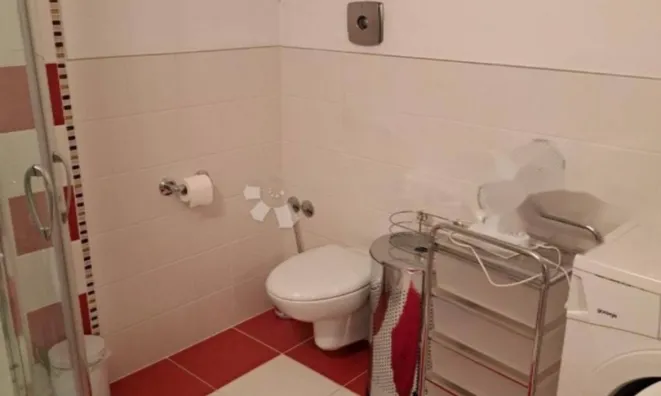 Недвижимость Четырехкомнатная квартира Центр: 16