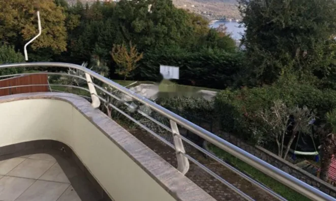 Недвижимость Четырехкомнатная квартира Центр: 19