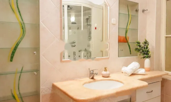 Недвижимость Четырехкомнатная квартира в центре Опатии: 16