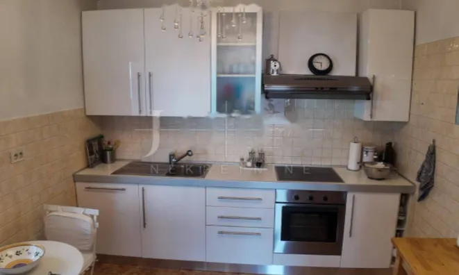 Недвижимость Четырёхкомнатная квартира, Центр, Опатия: 18