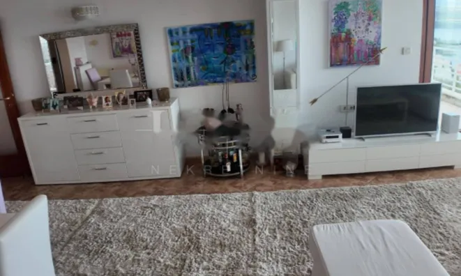 Недвижимость Четырёхкомнатная квартира, Центр, Опатия: 24