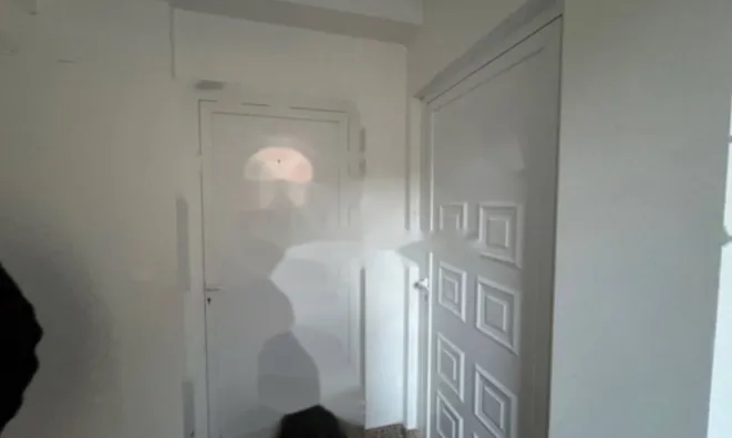 Недвижимость Двухкомнатная квартира в центре: 12