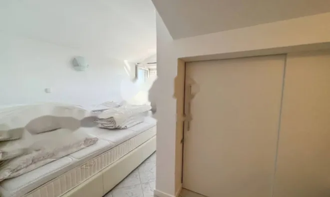 Недвижимость Четырехкомнатная квартира в центре Опатии: 19