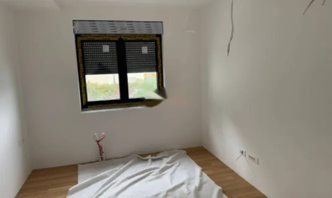 Недвижимость Двухкомнатная квартира в центре: 6