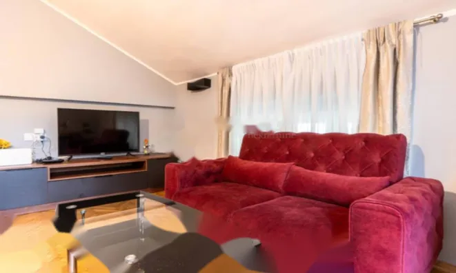 Недвижимость Четырехкомнатная квартира 145 м², Центр, Опатия: 22