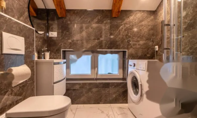 Недвижимость Четырехкомнатная квартира 145 м², Центр, Опатия: 23