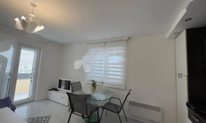 Недвижимость Четырехкомнатная квартира, Центр, Опатия: 5