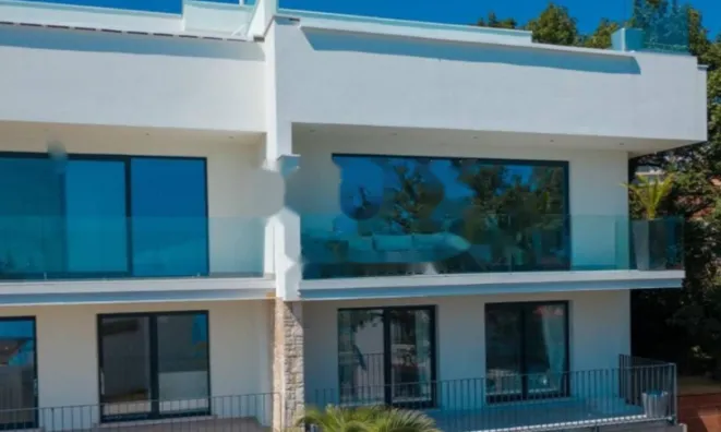 Недвижимость Семейный Дом 500 кв.м, Центр: 10