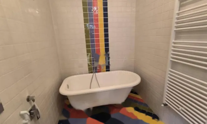 Недвижимость Семейный дом 369 м², Центр: 14