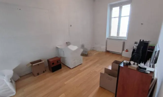 Недвижимость Семейный дом 369 м², Центр: 15