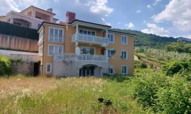 Недвижимость Новый дом в центре Опатии: 17