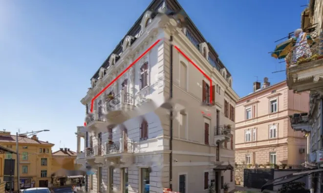 Недвижимость Трехкомнатная квартира, Центр: 2