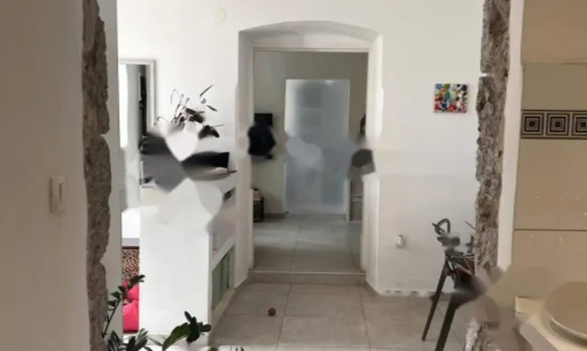 Недвижимость Четырехкомнатная квартира, Центр, Опатия: 8