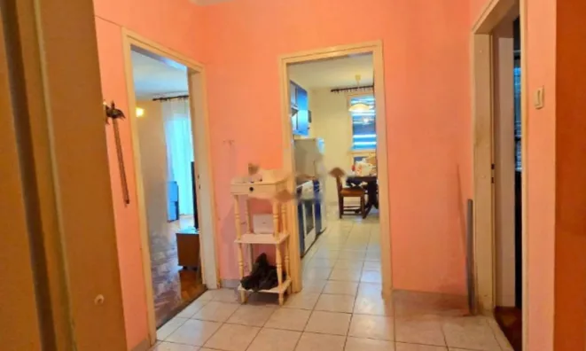 Недвижимость Трехкомнатная квартира в центре Опатии: 5