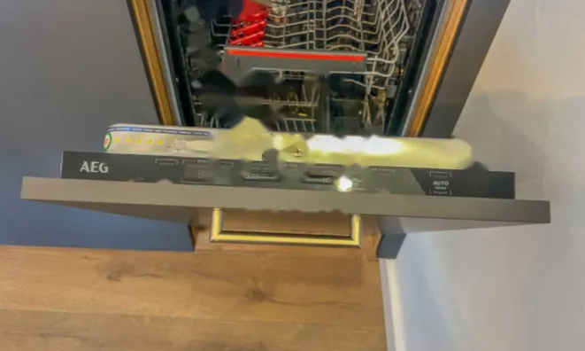 Недвижимость Двухкомнатная квартира в центре: 15