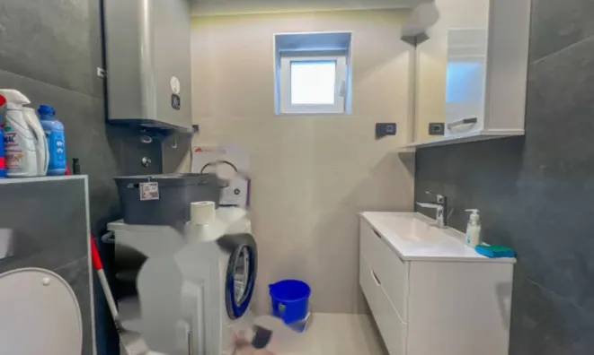 Недвижимость Двухкомнатная квартира в центре: 18