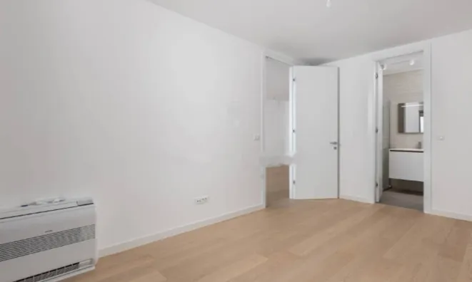 Недвижимость Квартира в центре Упатии: 19