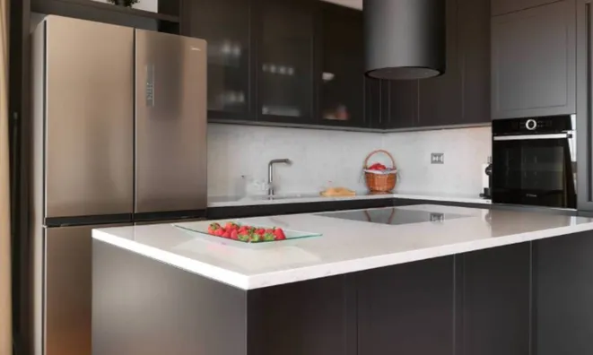 Недвижимость Четырехкомнатная квартира в центре: 13