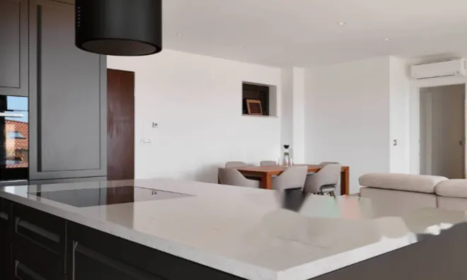 Недвижимость Четырехкомнатная квартира в центре: 16