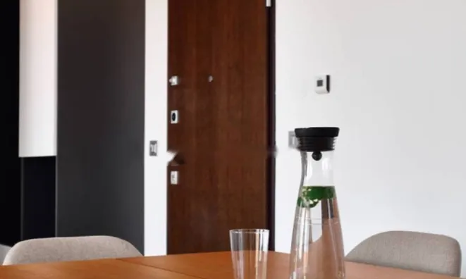 Недвижимость Четырехкомнатная квартира в центре: 22