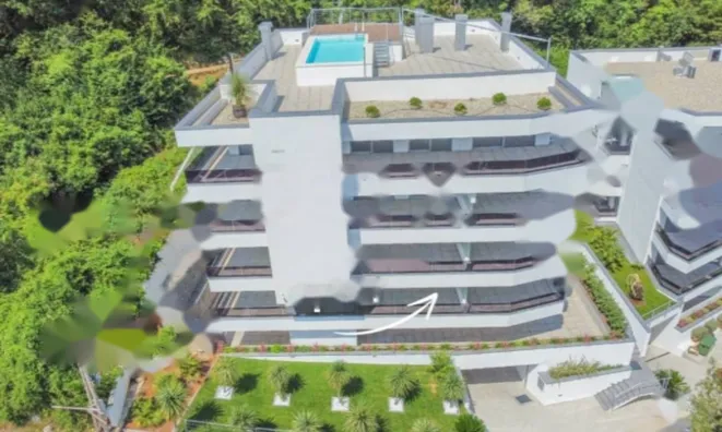 Недвижимость Трёхкомнатная квартира, центр: 2