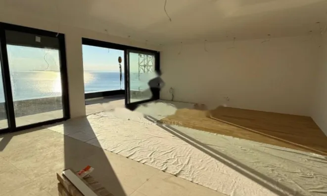 Недвижимость Четырёхкомнатный Новый Апартамент: 19