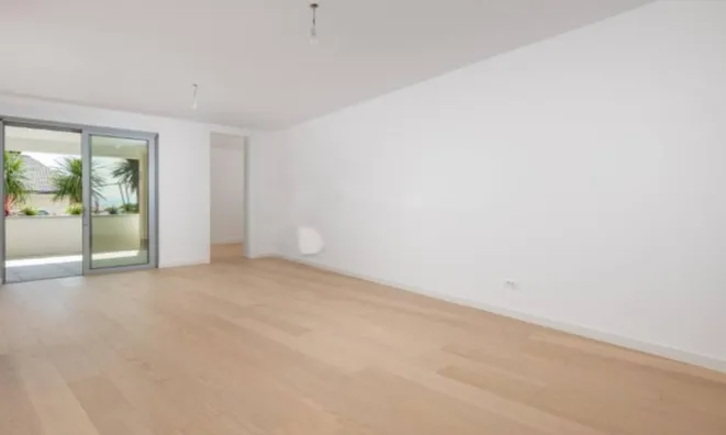 Недвижимость Трёхкомнатная квартира в центре: 5