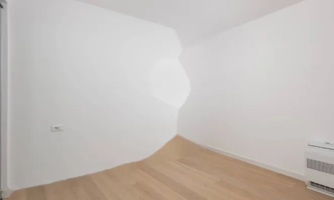 Недвижимость Трёхкомнатная квартира в центре: 13