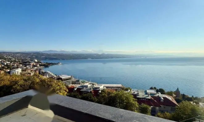 Недвижимость Четырехкомнатная квартира центр: 17