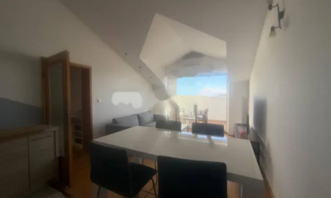 Недвижимость Трёхкомнатная квартира в Центре: 6