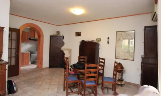 Недвижимость Двухкомнатная квартира в Центре: 4