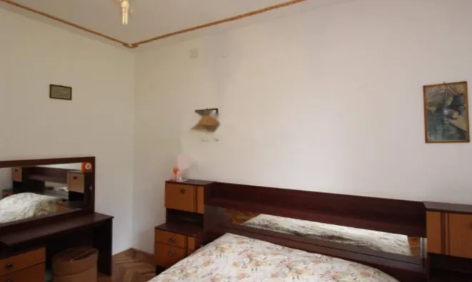 Недвижимость Двухкомнатная квартира в Центре: 21