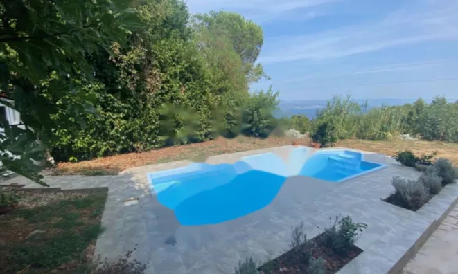 Недвижимость Четырёхкомнатная квартира, Центр, Опатия: 2