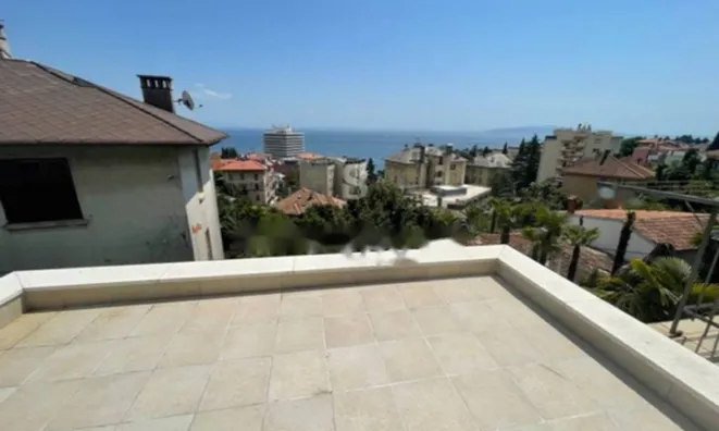 Недвижимость Четырехкомнатная квартира в центре Опатии: 23