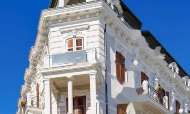 Недвижимость Двухкомнатная квартира в центре: 11